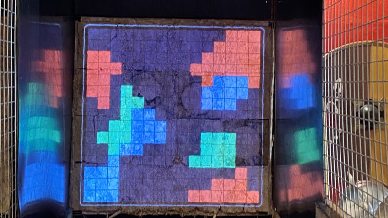 Pixel war, le jeu de stratégie au lancer de hache.